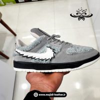 تصویر کتونی نایک مخملی خزدار طوسی